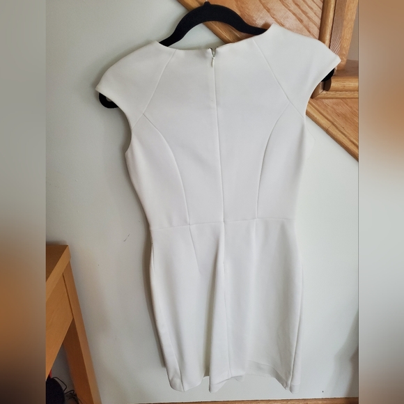 JLO Dress - Picture 2 of 8